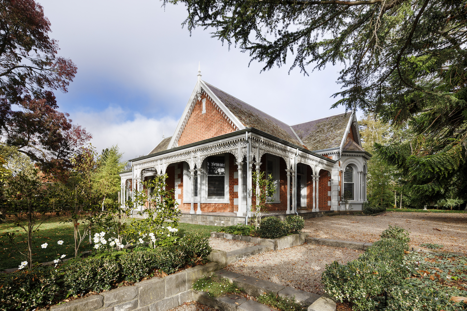 Macedon Villa